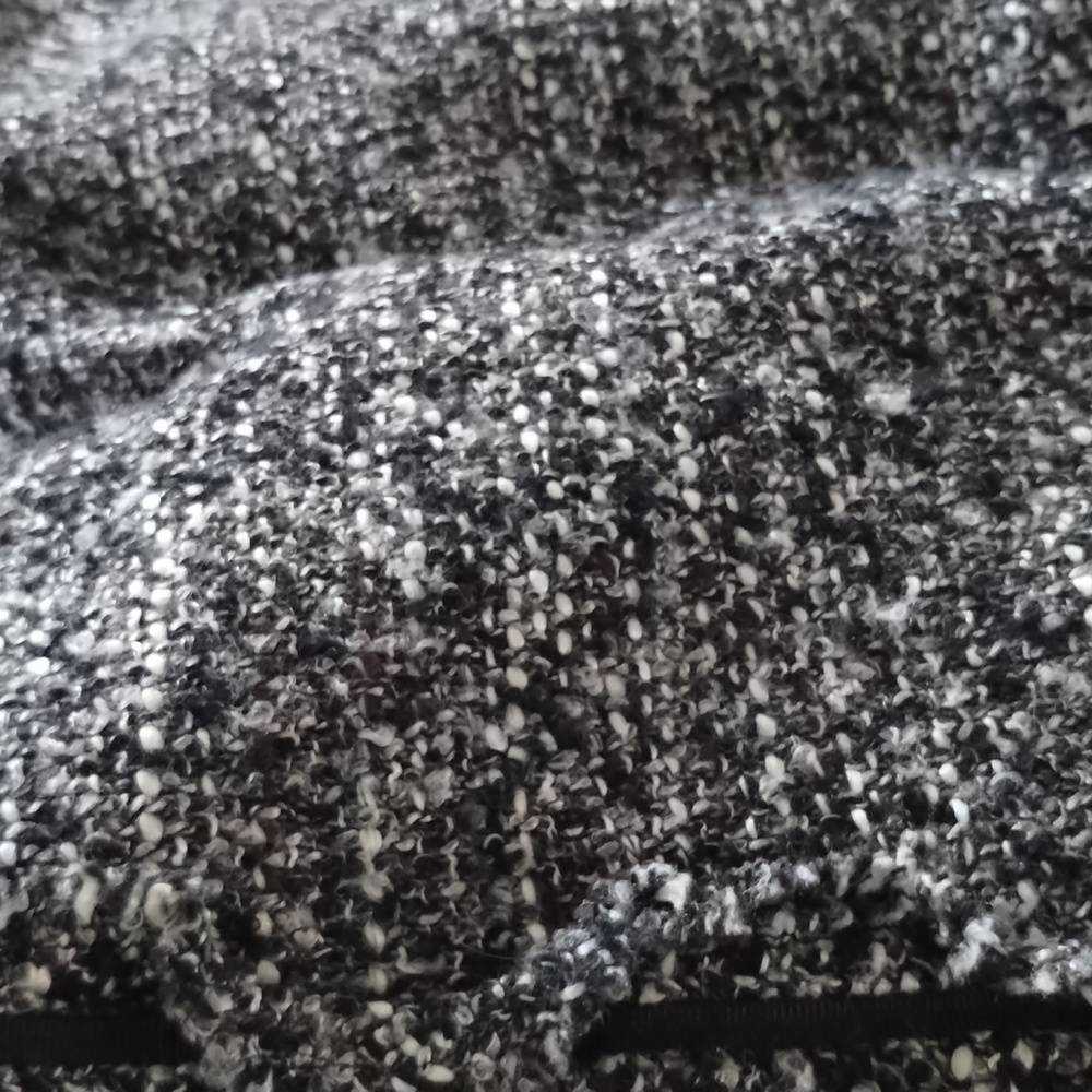 Skirt - Picture 3 of 4